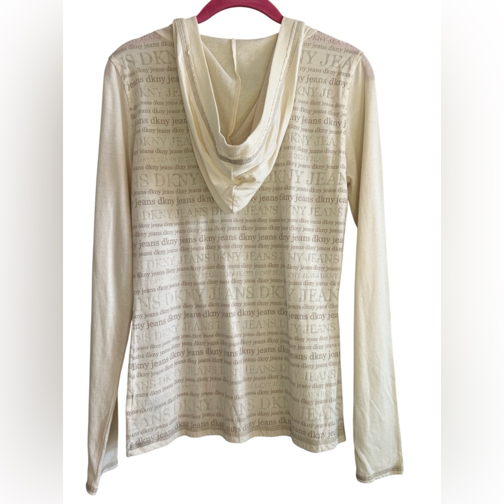 DKNY Jeans Cream Long Sleeve Scoop Neck Logo Hooded Tee Size Medium